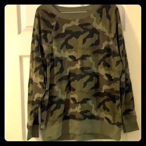 Camo sweatshirt